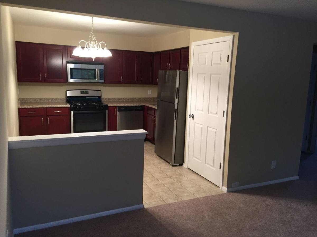 Apartment for rent at 1113-1233 Woodridge Dr, Grafton, WI 53024