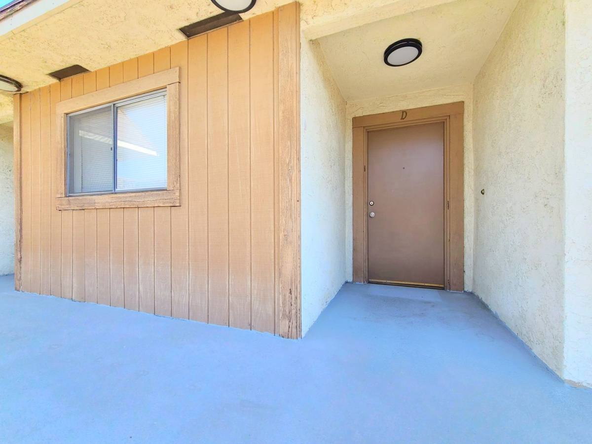 Apartment for rent at 320 W Mountain View Ave, Glendora, CA 91741