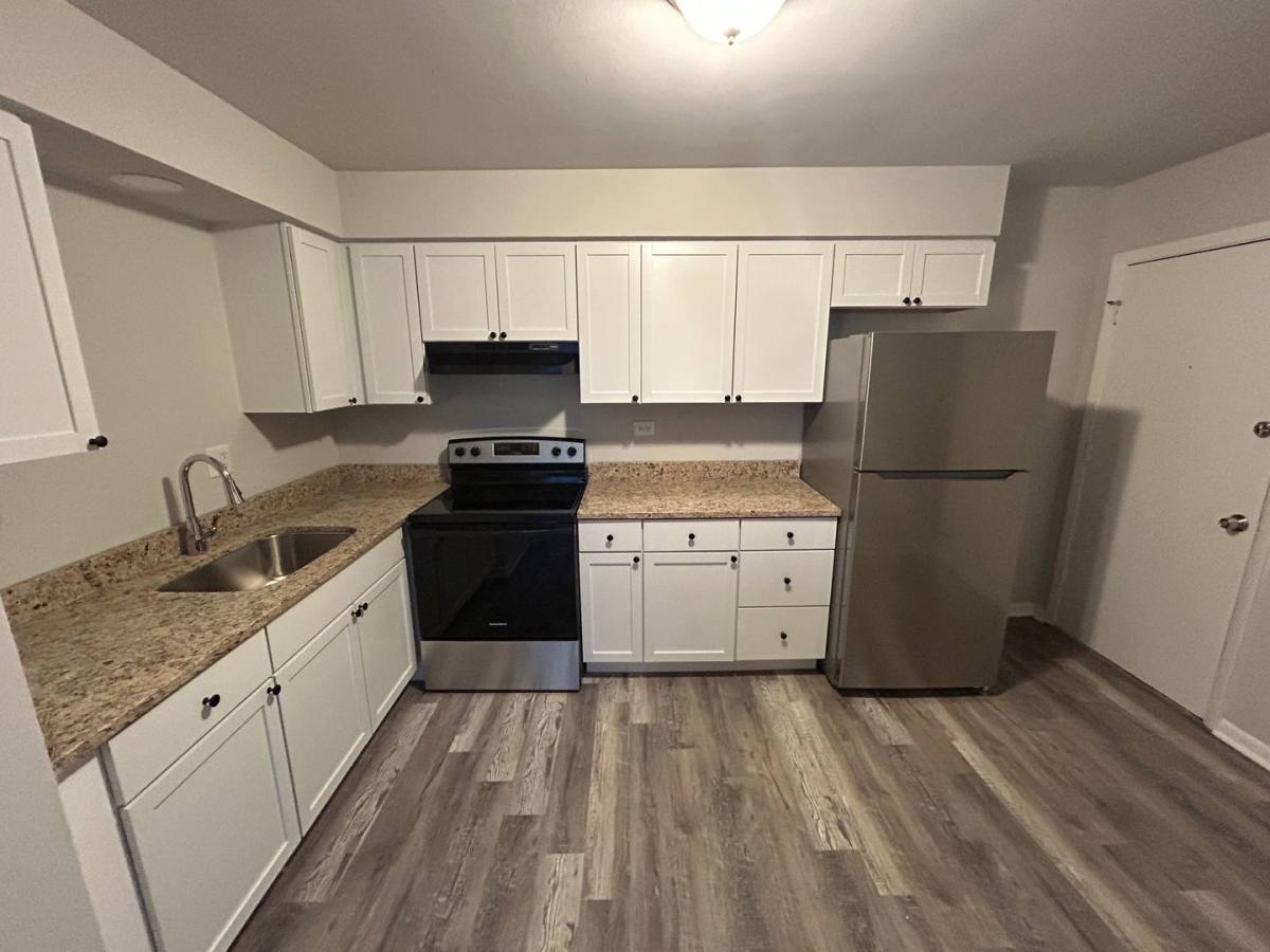 Apartment for rent at 2040 S 16th Ave, Broadview, IL 60155
