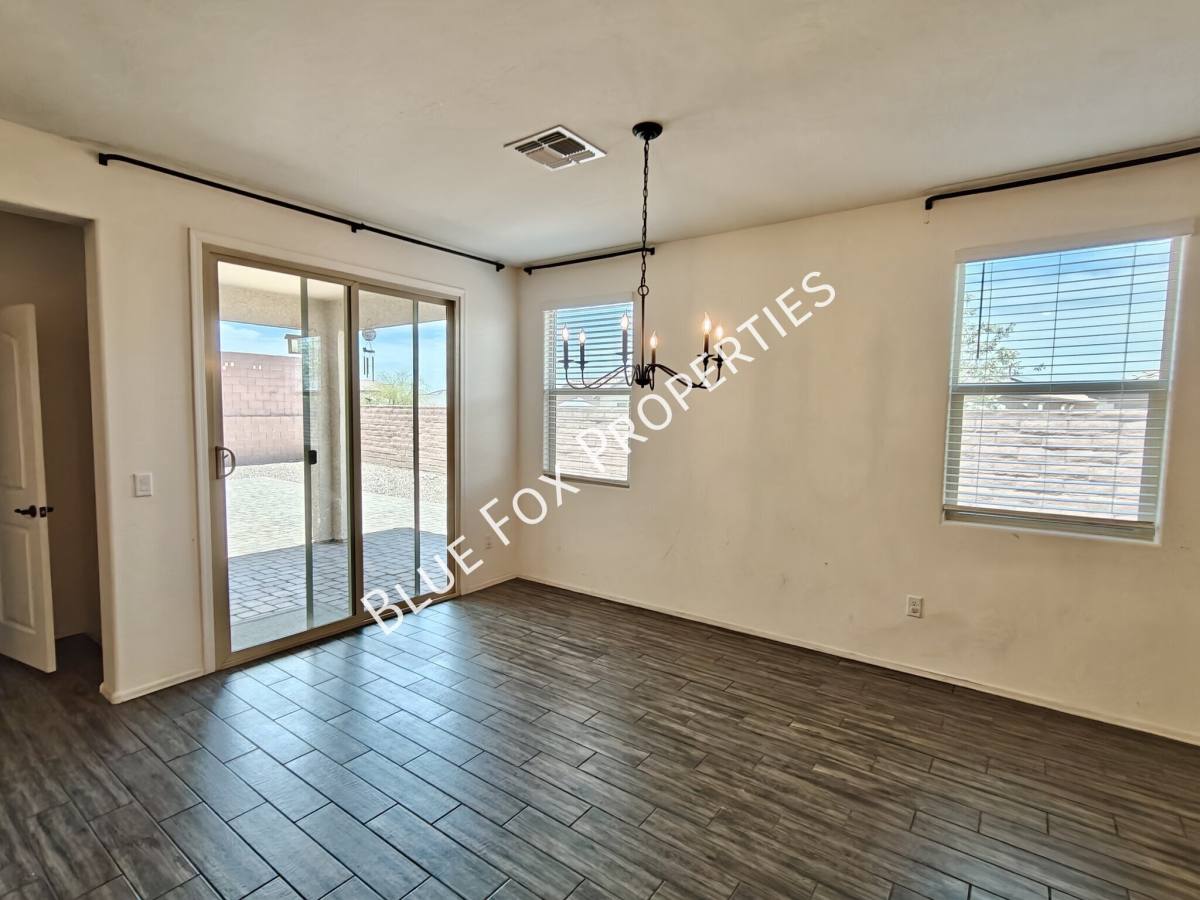 House for rent at 7926 S Golden Bell Dr, Tucson, AZ 85747
