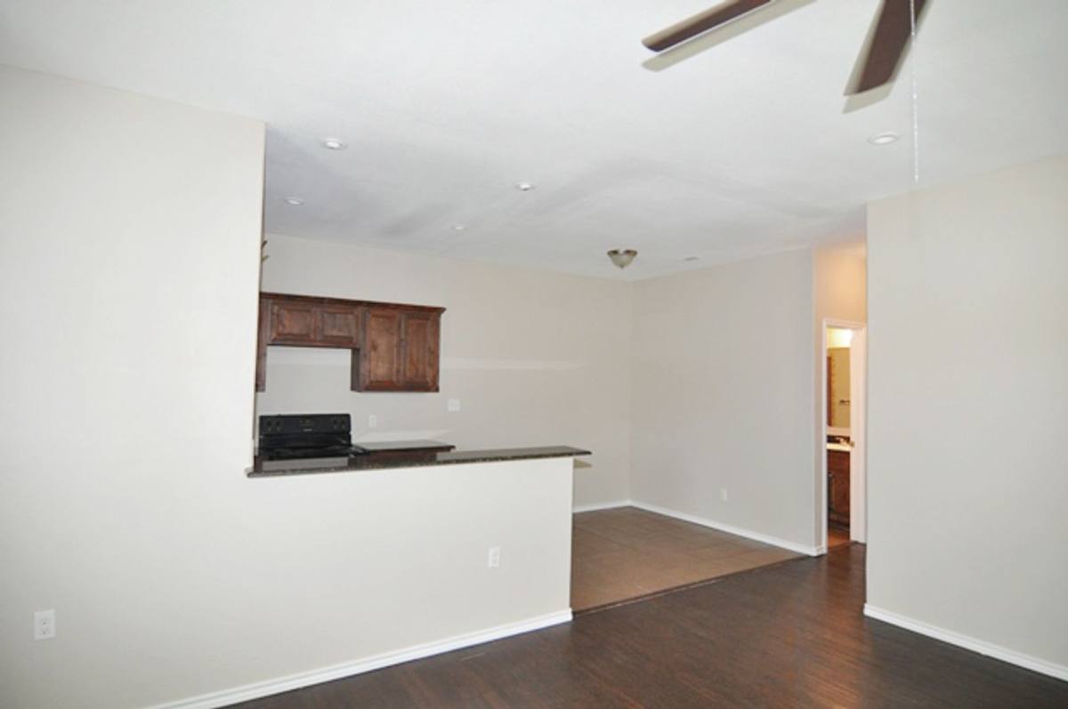 Apartment for rent at 7600-7602 Novella Dr, Fort Worth, TX 76134