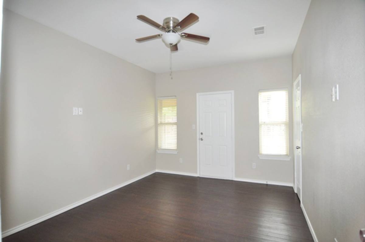 Apartment for rent at 7600-7602 Novella Dr, Fort Worth, TX 76134