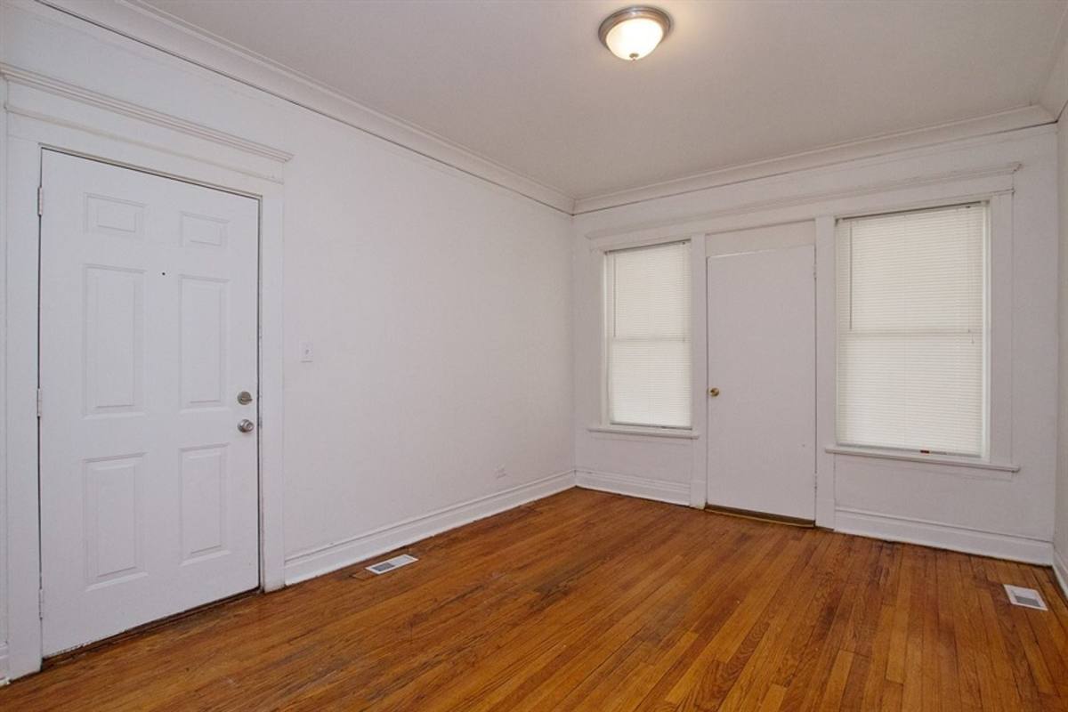 914-20 W 77th, Chicago, IL 60620 - Apartment for Rent - Image 10