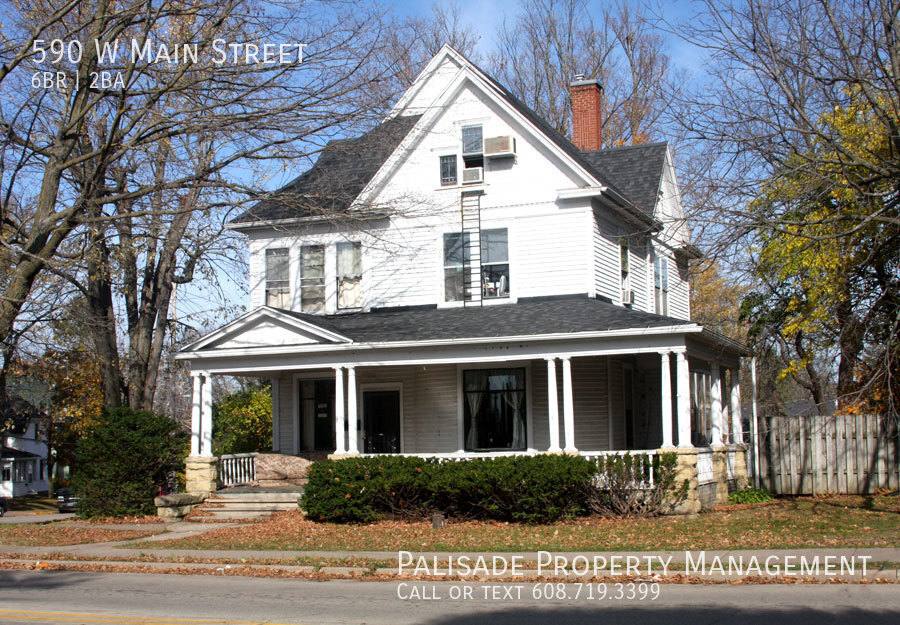 House for rent at 590 W Main St, Platteville, WI 53818