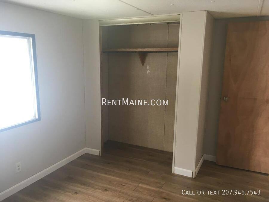 Apartment for rent at 715 College Ave #20, Old Town, ME 04468