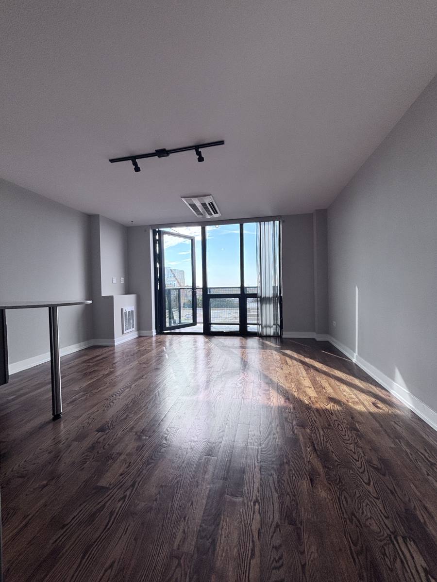 5910-12 N Sheridan Rd #705, Chicago, IL 60660 - Apartment for Rent - Image 1