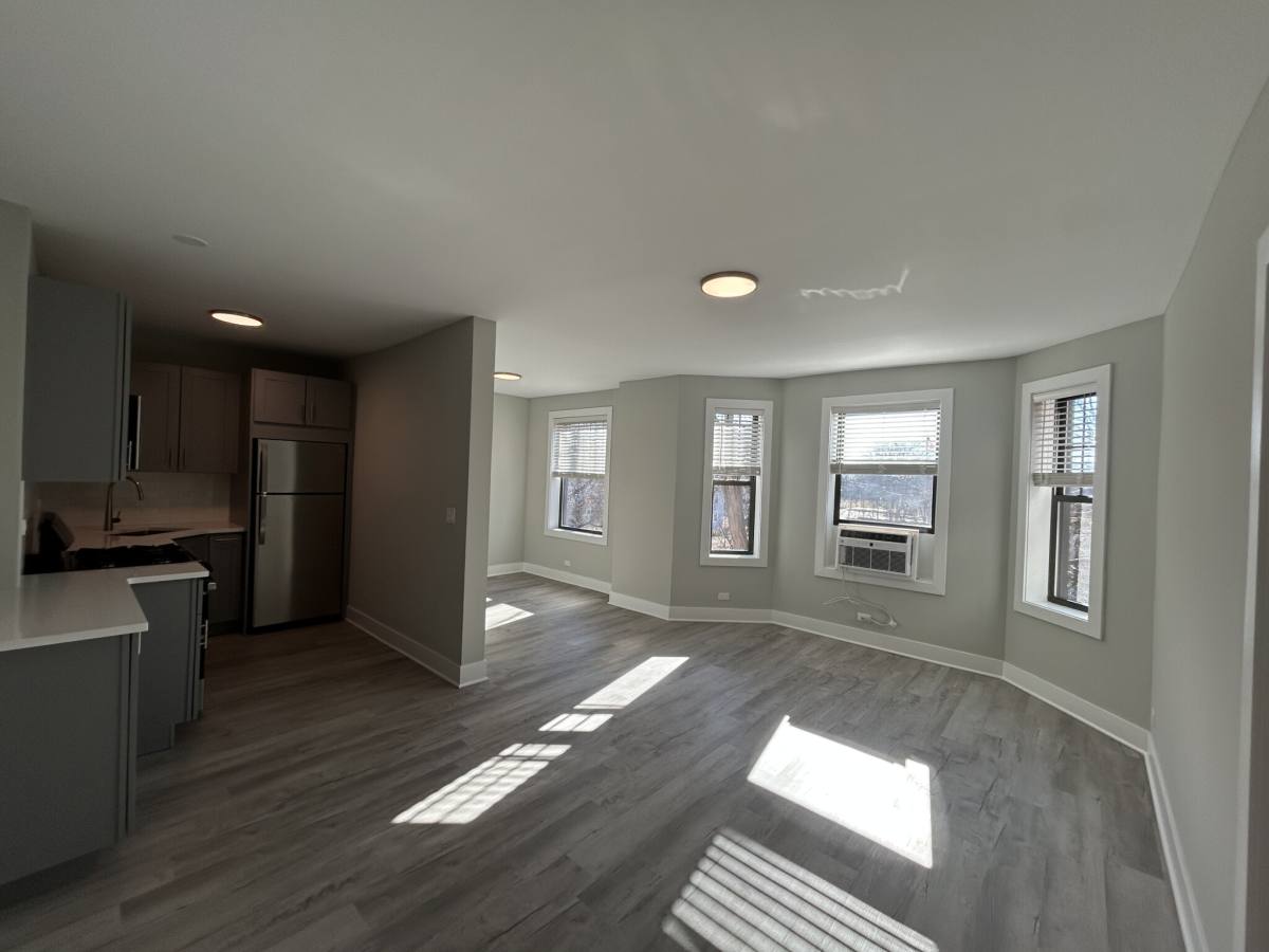 Apartment for rent at 373 Hazel #D2, Glencoe, IL 60022