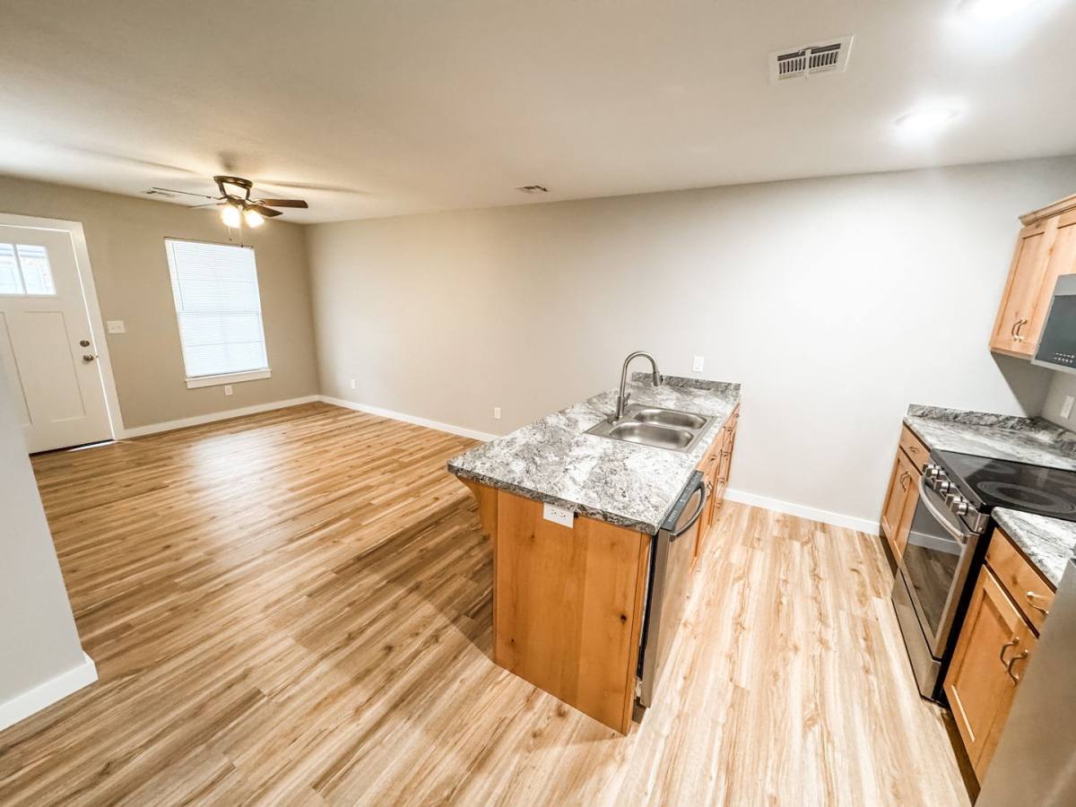 Apartment for rent at 2901-2923 White Rock Rd, Carthage, MO 64836