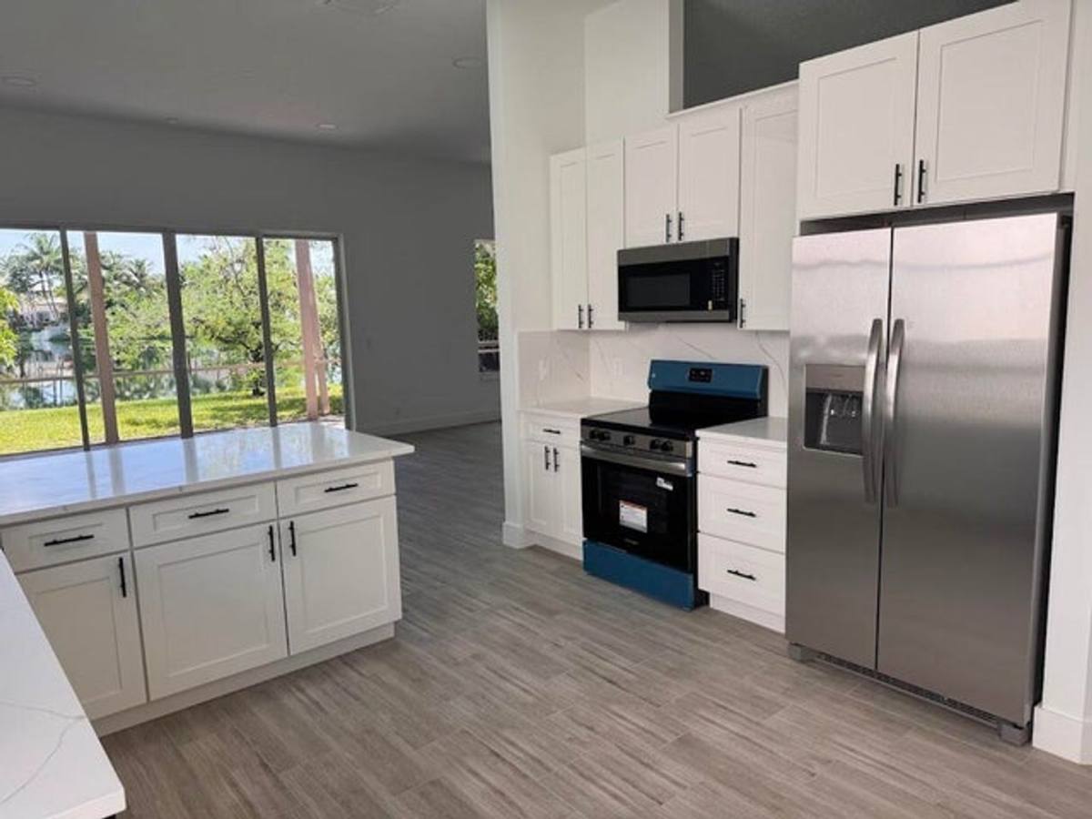 House for rent at 13377 NW 14th St, Pembroke Pines, FL 33028
