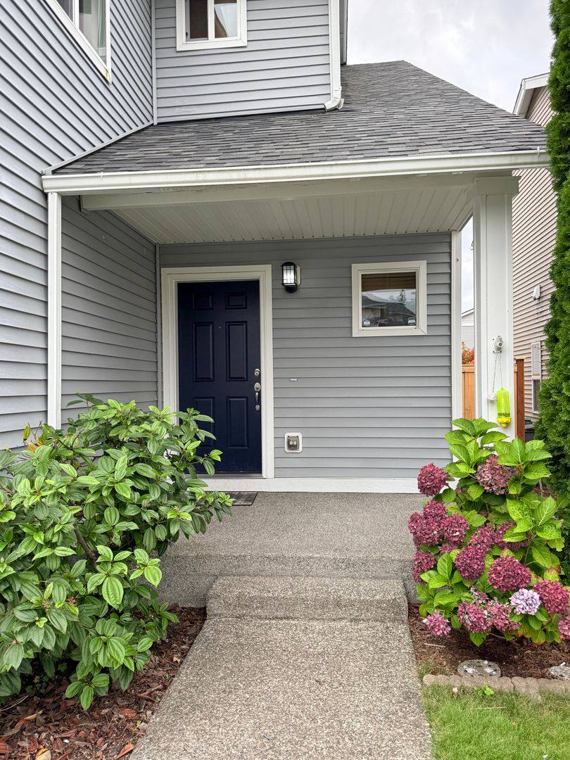 House for rent at 4250 Swift Ave SW, Port Orchard, WA 98367