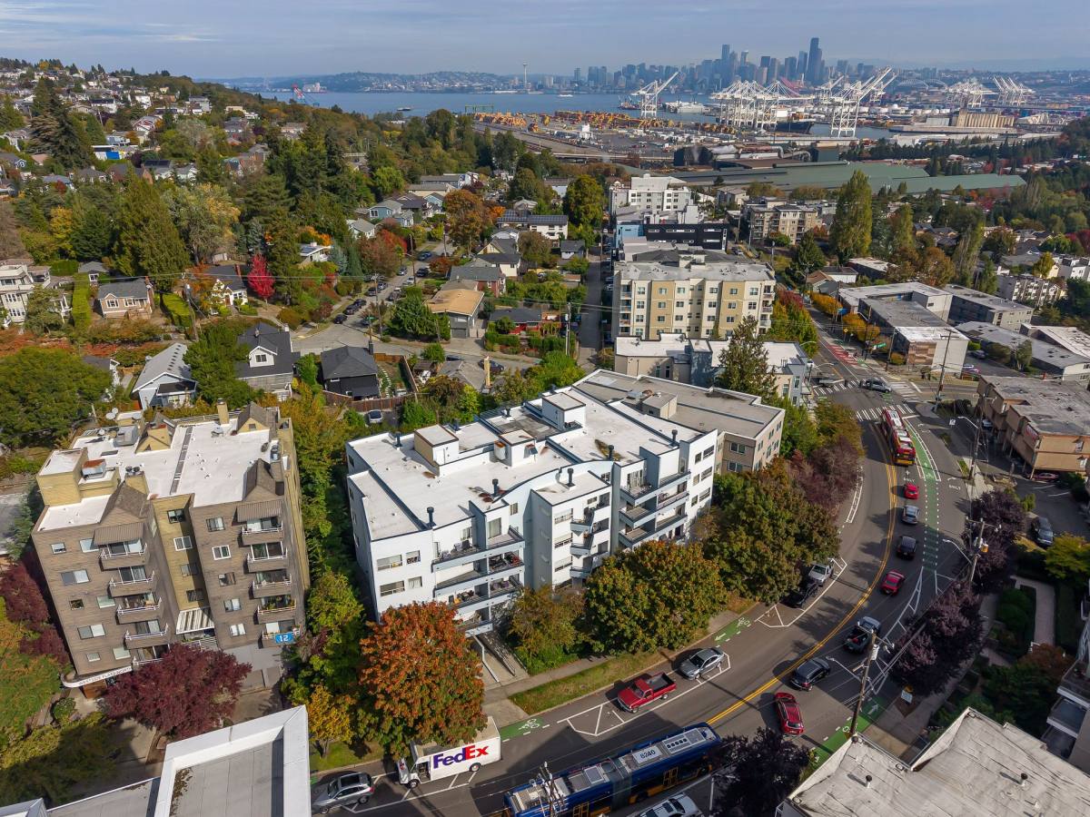 Apartment for rent at Villa Flora, 3230 SW Avalon Way, Seattle, WA 98126