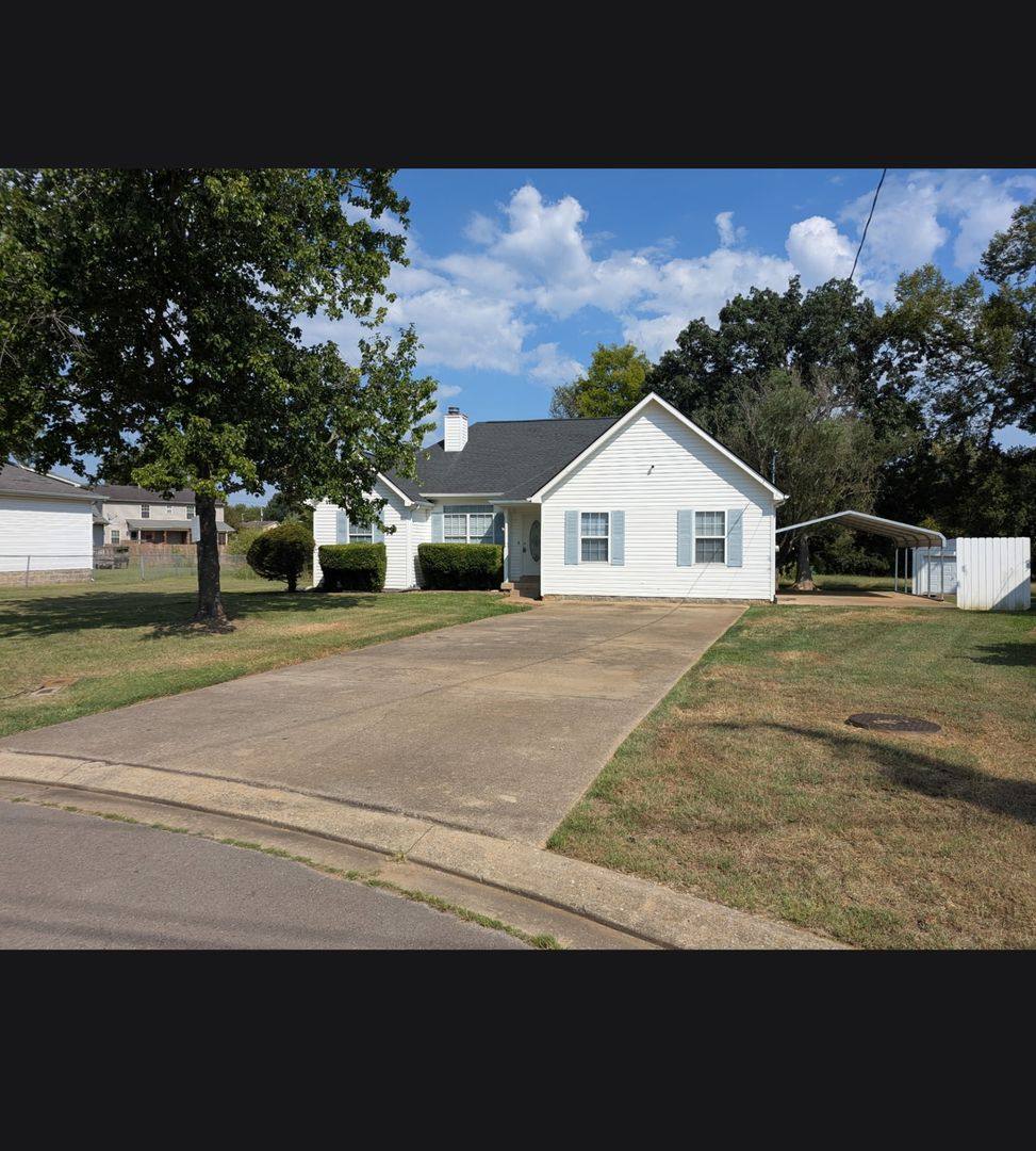 House for rent at 502 Bloomfield Court, La Vergne, TN 37086