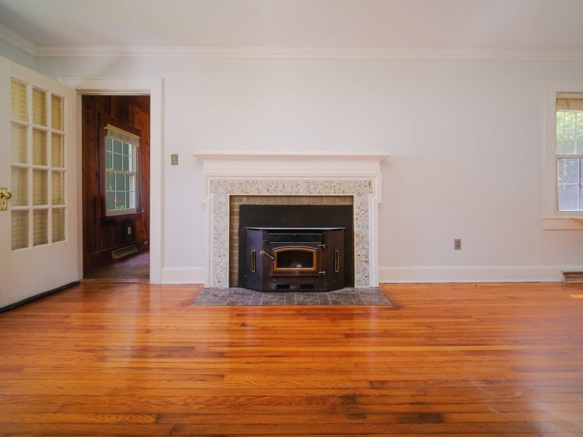 House for rent at 308 W Washington Ave, Bessemer City, NC 28016