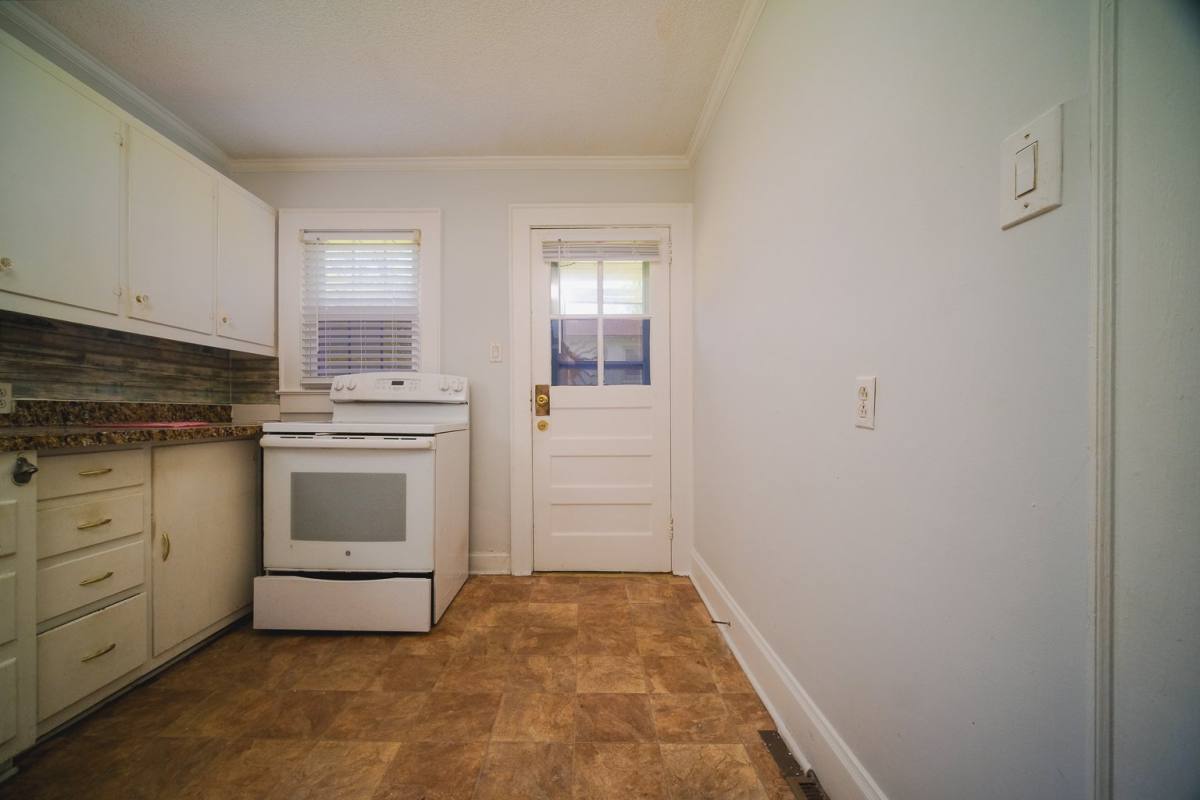 House for rent at 308 W Washington Ave, Bessemer City, NC 28016