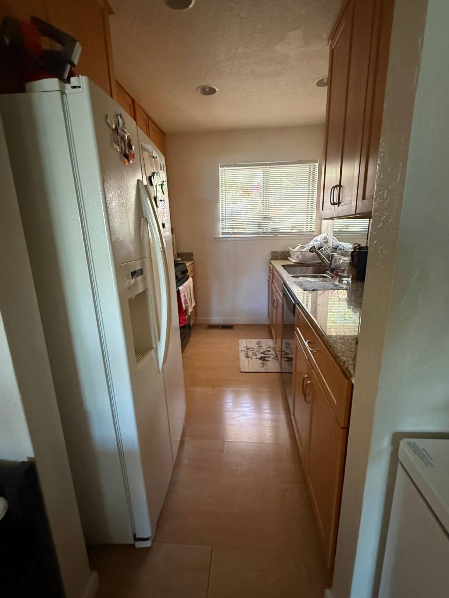 Apartment for rent at 504 Dogwood Dr #3, Murphys, CA 95247
