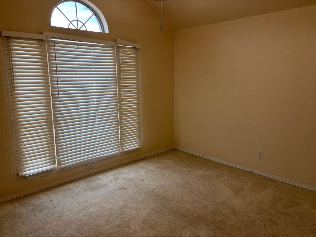 House for rent at 8109 Fox Chase Dr, Fort Worth, TX 76137