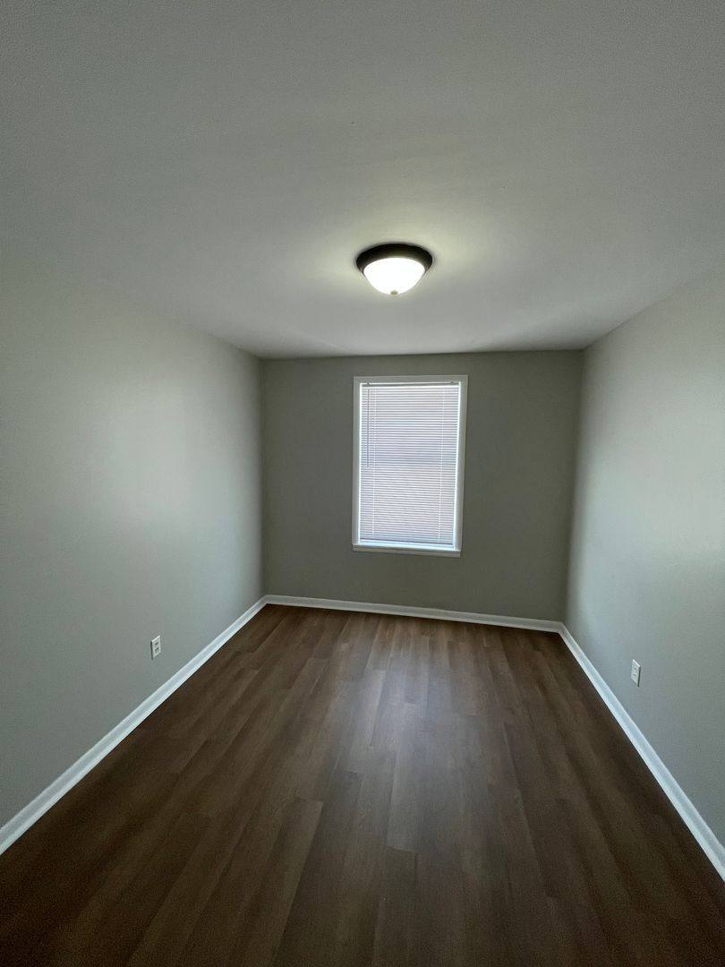 Apartment for rent at 8497 Douglas Ave #3, Kalamazoo, MI 49009