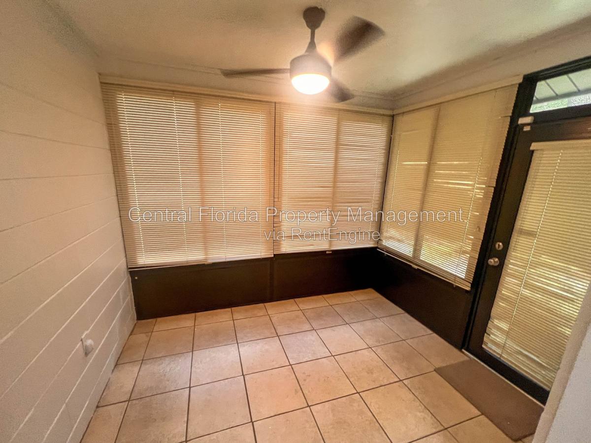 House for rent at 7915 Compass Dr, Orlando, FL 32810