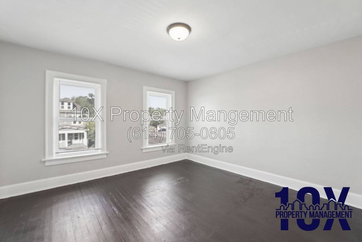 Apartment for rent at 130 S Richardson Ave, Columbus, OH 43204