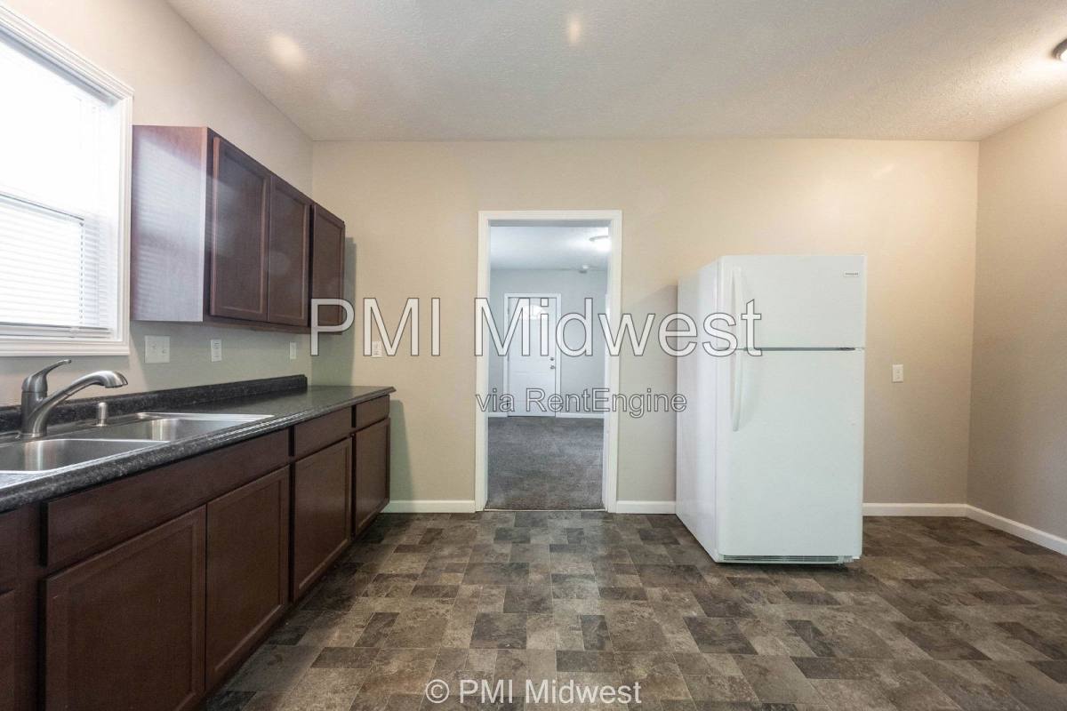 Apartment for rent at 831 S Webster St, Kokomo, IN 46901