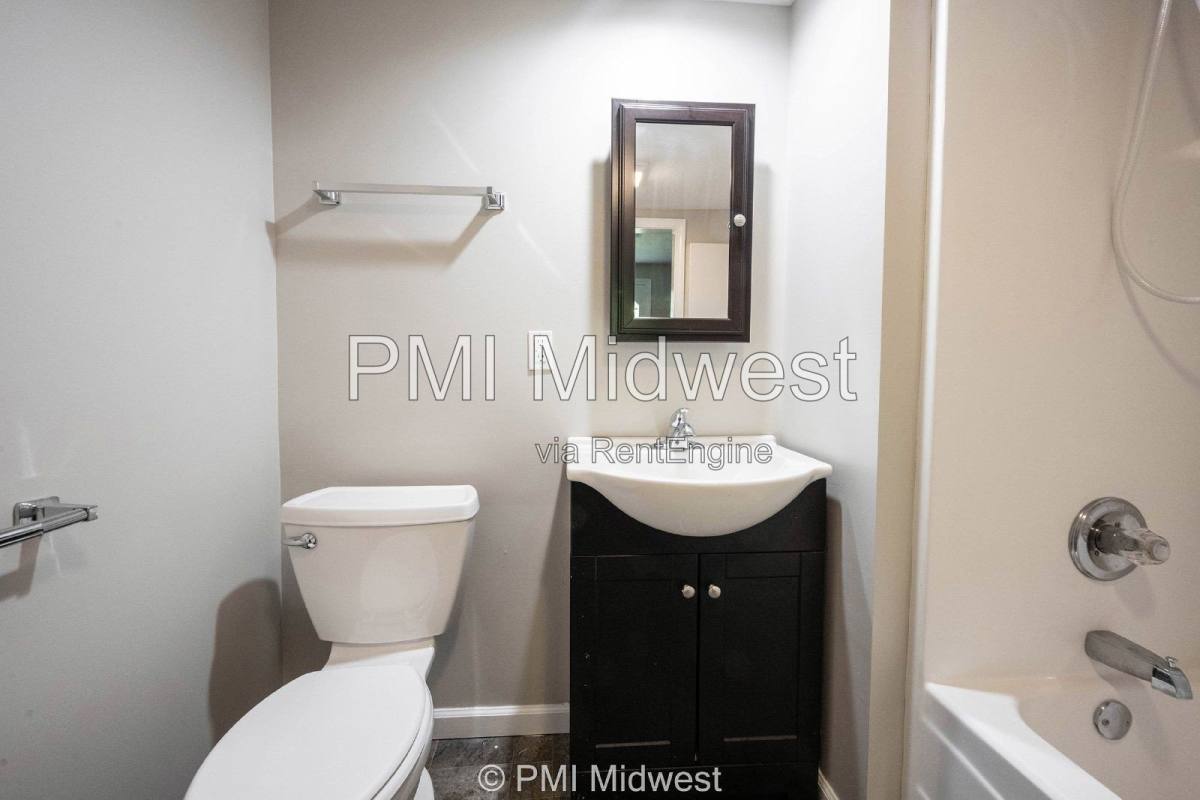 Apartment for rent at 831 S Webster St, Kokomo, IN 46901