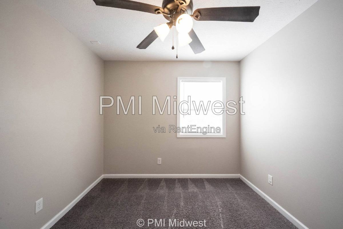 Apartment for rent at 831 S Webster St, Kokomo, IN 46901