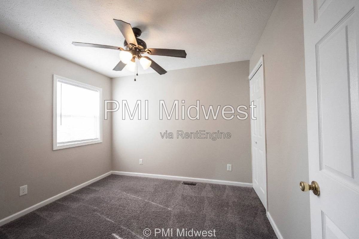Apartment for rent at 831 S Webster St, Kokomo, IN 46901