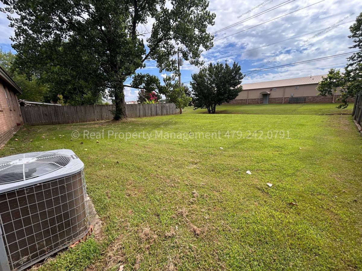 House for rent at 8409 S 35th Terrace, Fort Smith, AR 72908