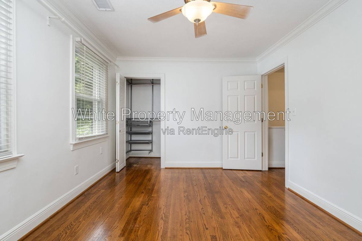 Condo for rent at 564 Wakefield Dr #B, Charlotte, NC 28209