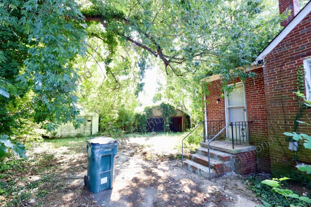 House for rent at 3607 Thompson St, Richmond, VA 23222