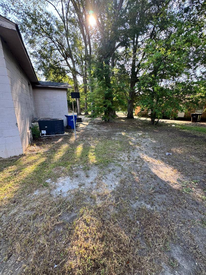 Apartment for rent at 600 Eigth St #B, Hartsville, SC 29550