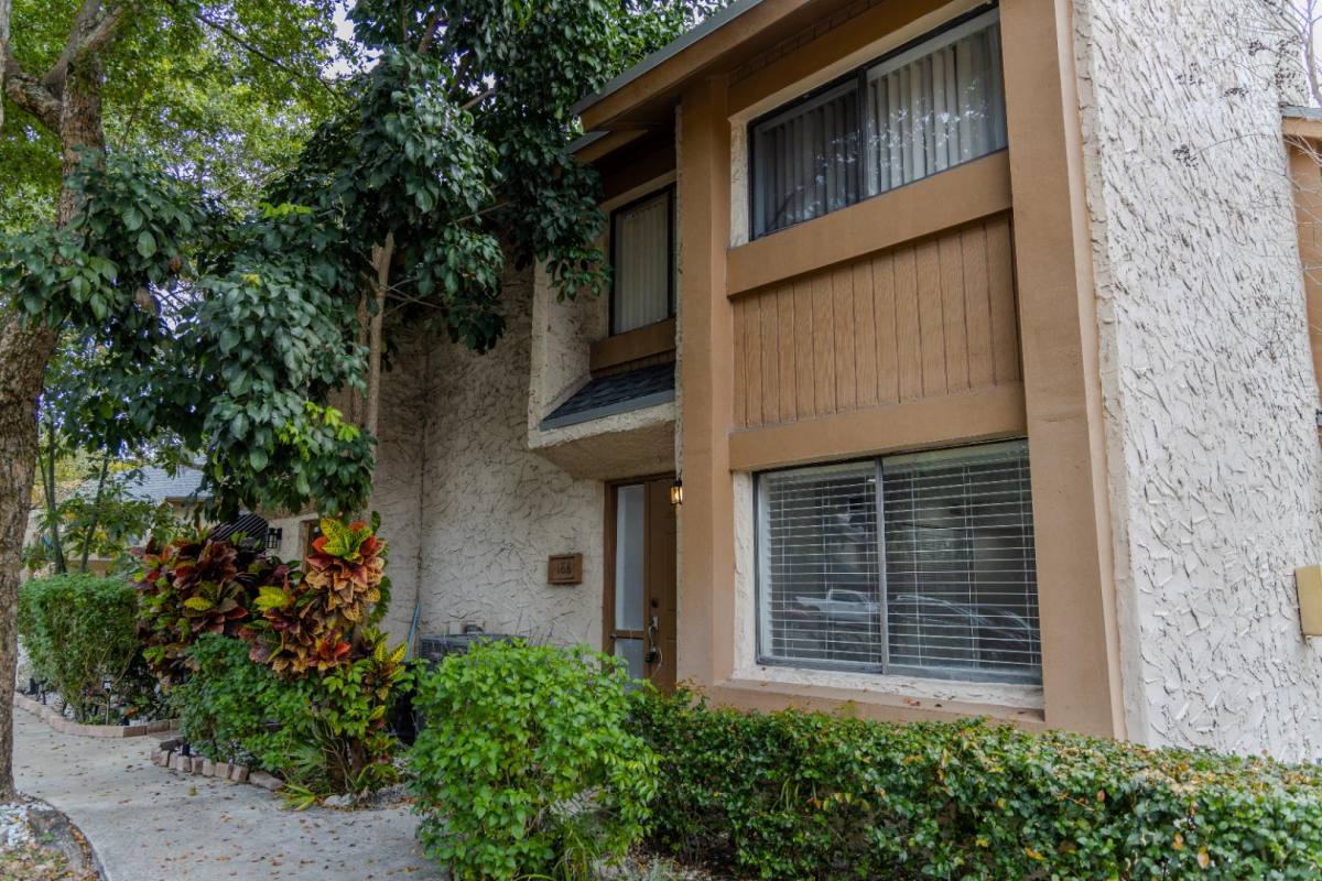 Apartment for rent at 188 Wimbledon Lake Dr #188, Fort Lauderdale, FL 33324