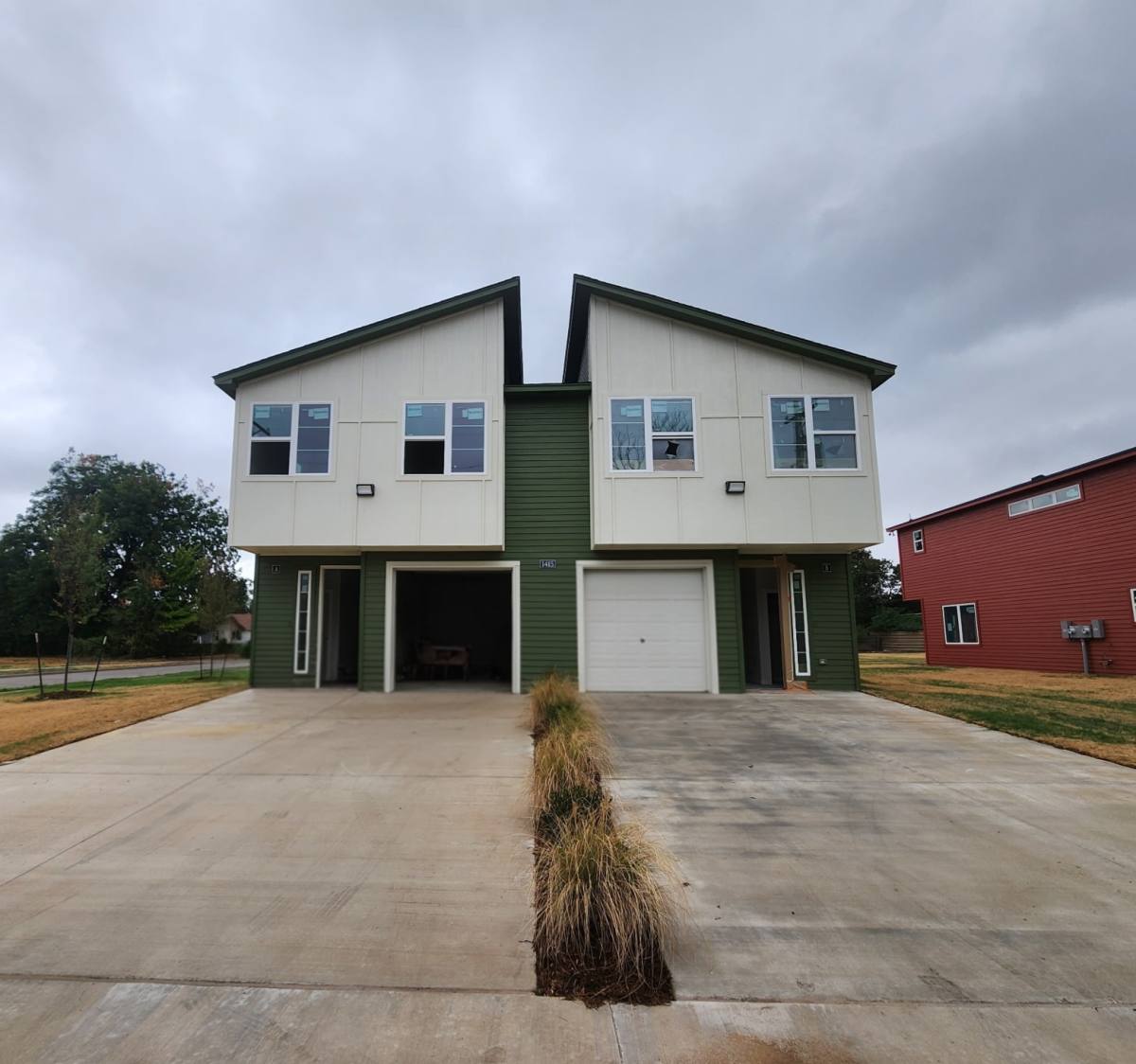 1415 S Barnes Ave, Oklahoma City, OK 73108 - Townhouse for Rent - Image 1