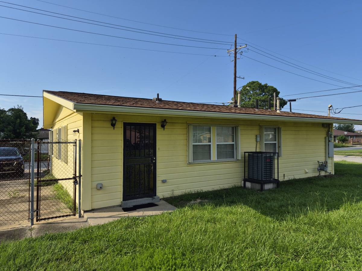 House for rent at 4918 Mendez St, New Orleans, LA 70126