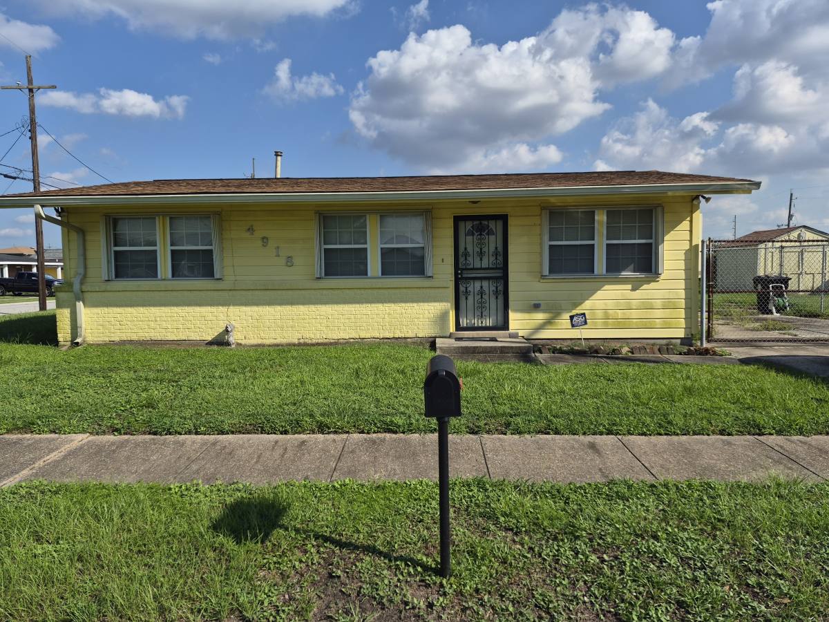 House for rent at 4918 Mendez St, New Orleans, LA 70126