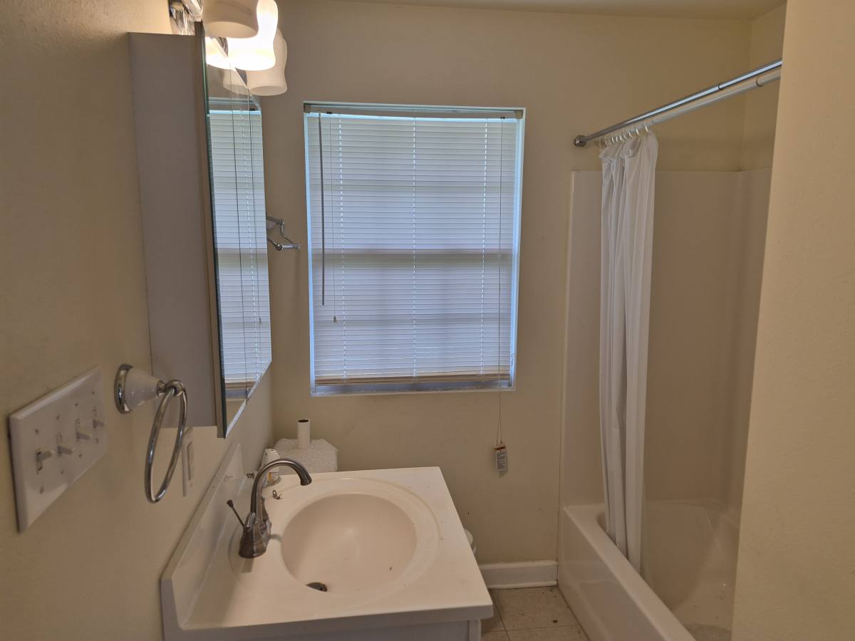 House for rent at 4918 Mendez St, New Orleans, LA 70126