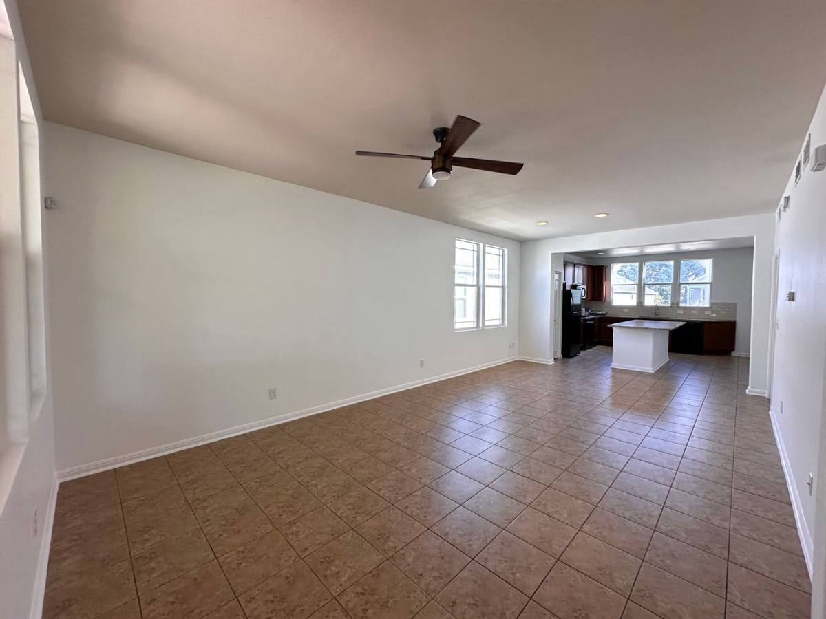 1020 Nevarez, Kyle, TX 78640 - House for Rent - Image 5