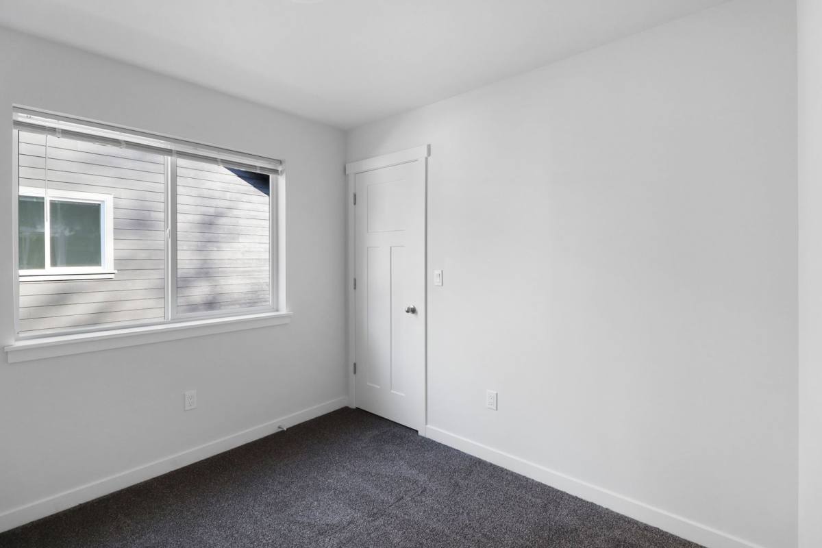 House for rent at 1299 Russell Rd, Coupeville, WA 98239