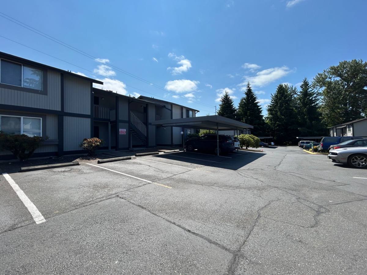 Apartment for rent at 10310 92nd St SW, Lakewood, WA 98498