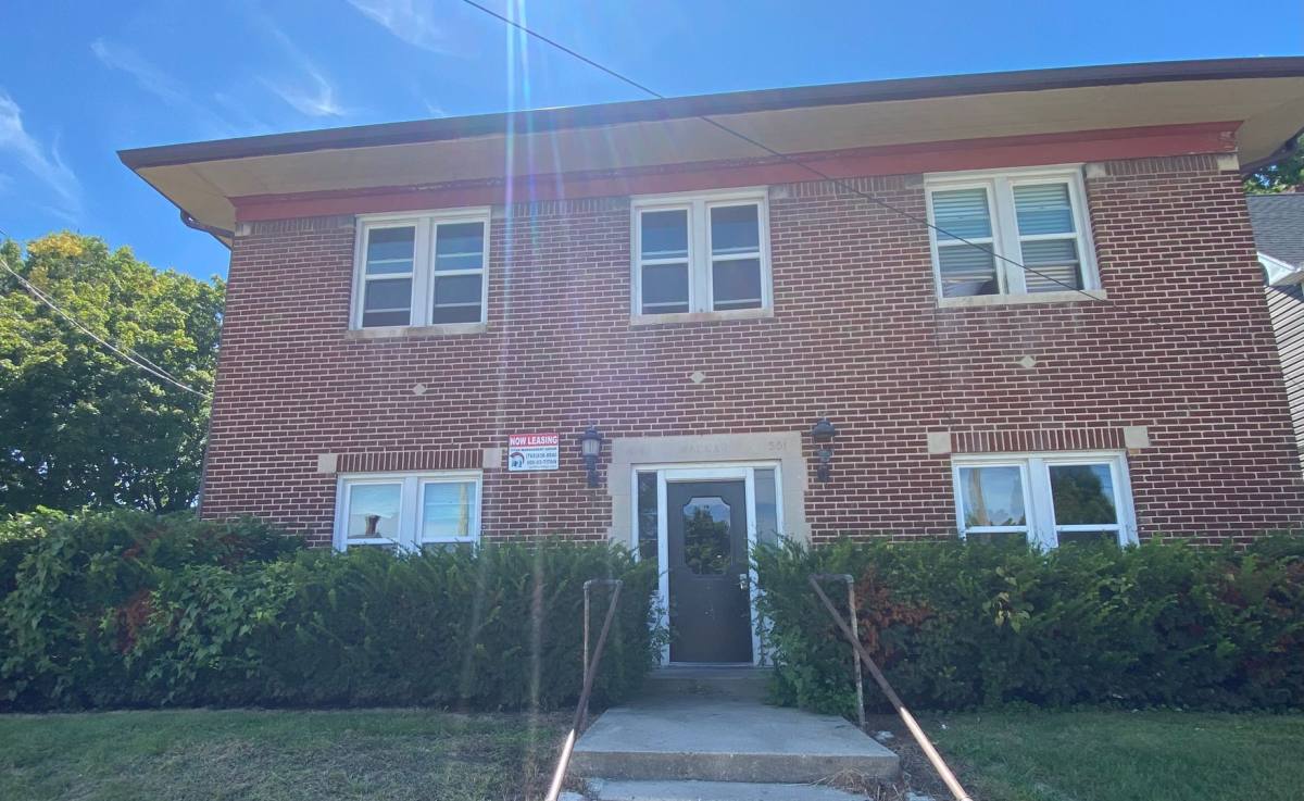 Apartment for rent at 551 W Washington St, Frankfort, IN 46041