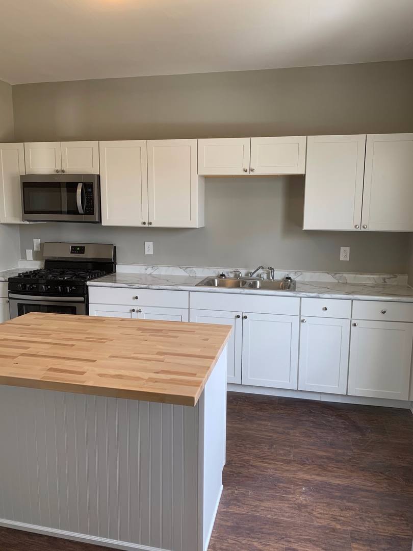 Apartment for rent at 360 E Walnut St, Frankfort, IN 46041