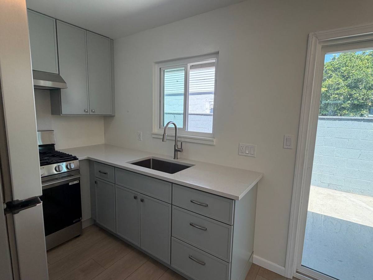 Apartment for rent at 234 S 7th, Santa Paula, CA 93060