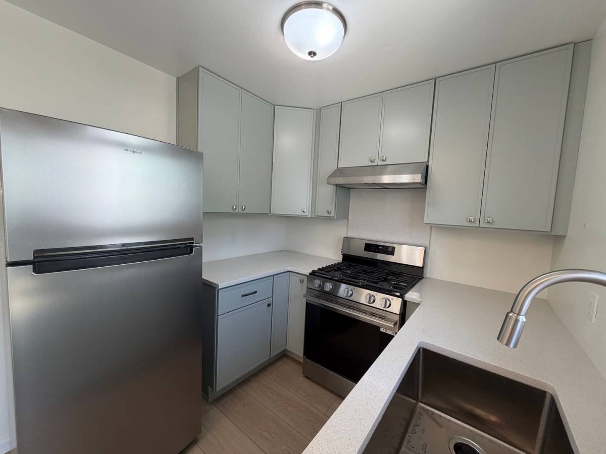 Apartment for rent at 234 S 7th, Santa Paula, CA 93060
