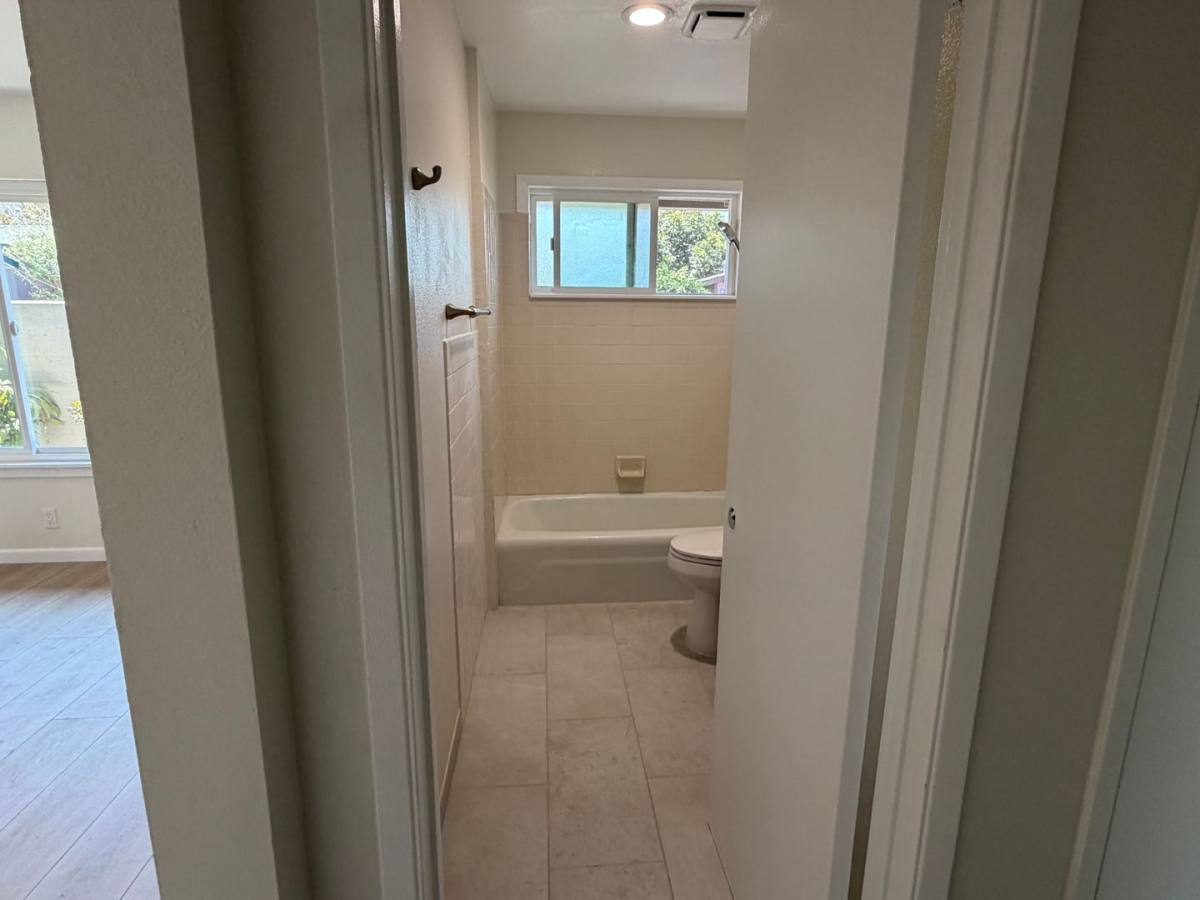 Apartment for rent at 234 S 7th, Santa Paula, CA 93060