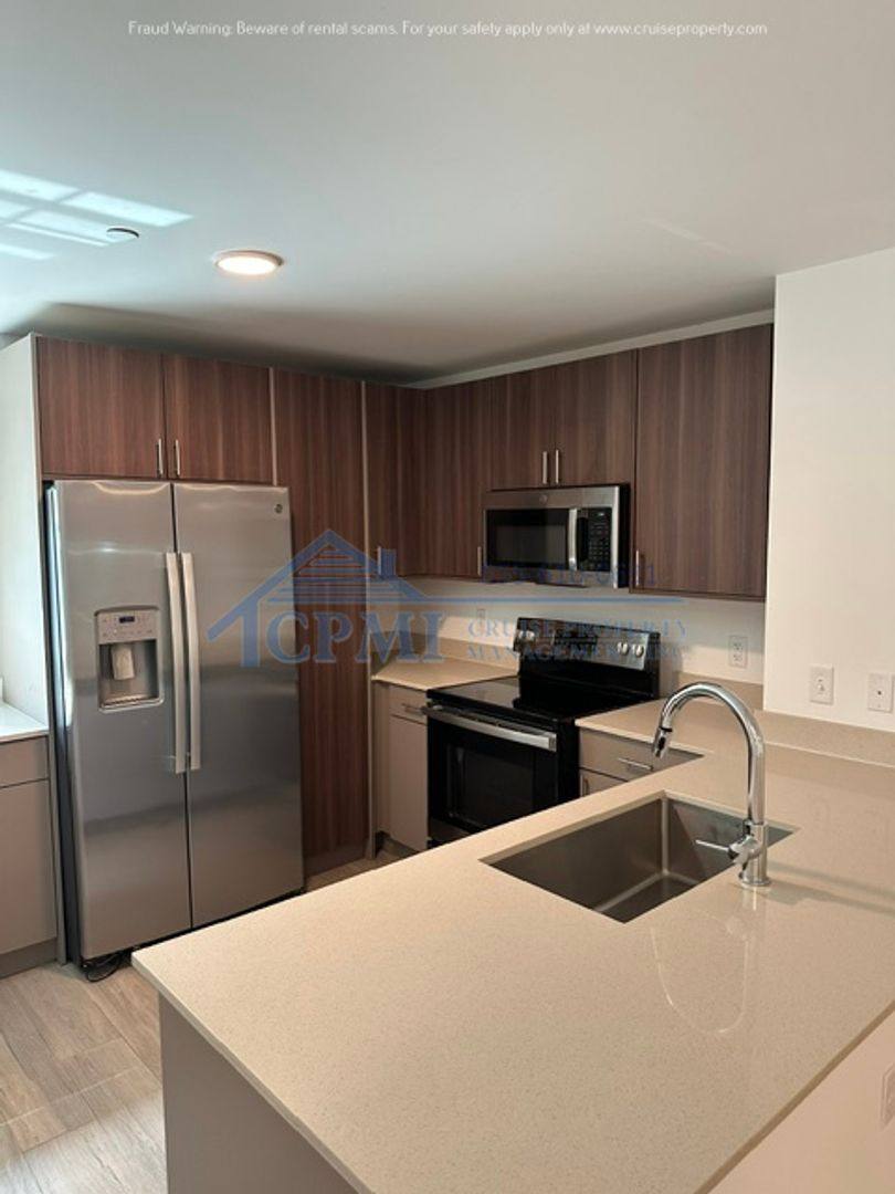 Townhouse for rent at 307 N J St, Lake Worth Beach, FL 33460