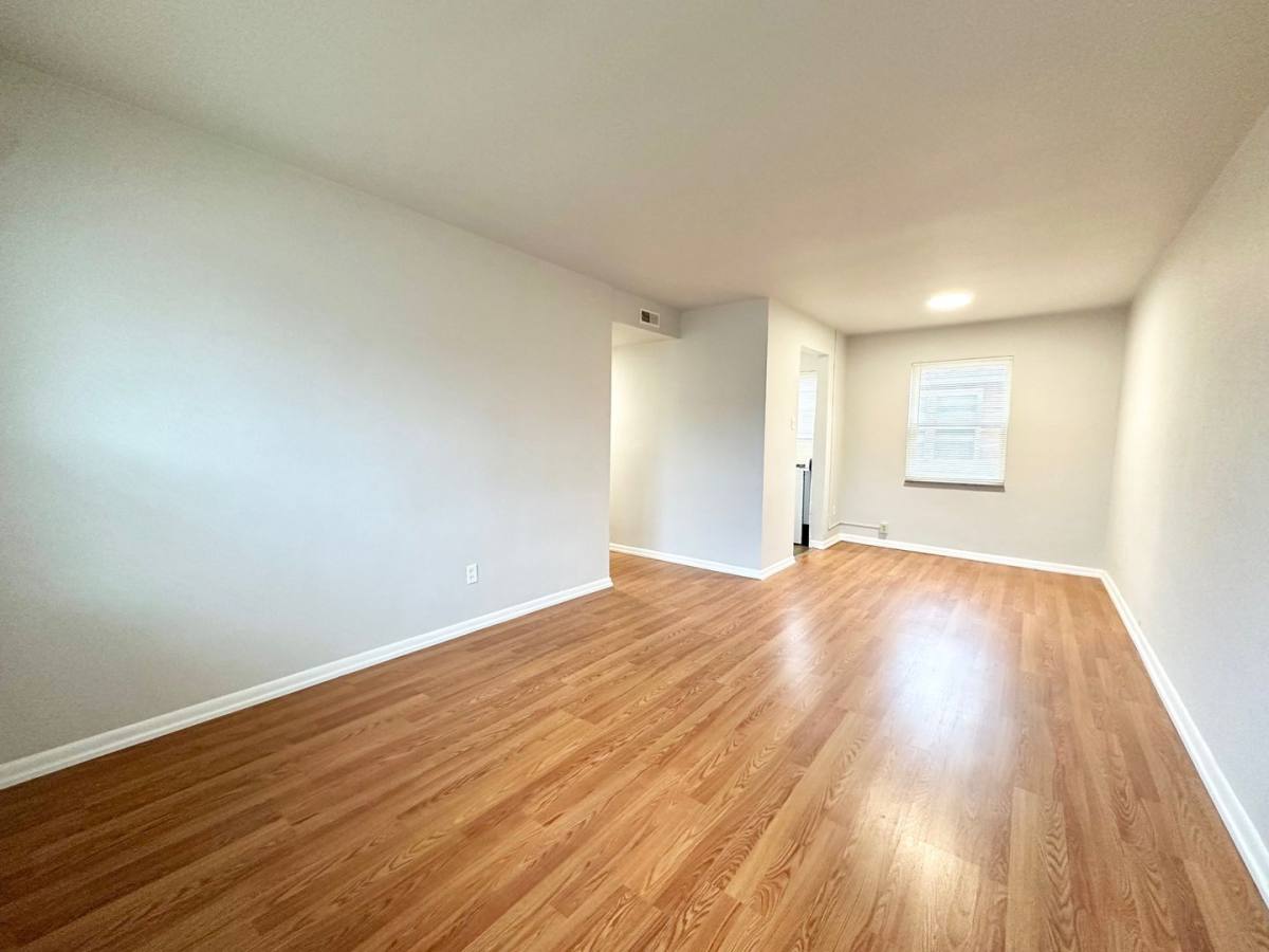 Apartment for rent at 7012 Jamieson Ave, St. Louis, MO 63109