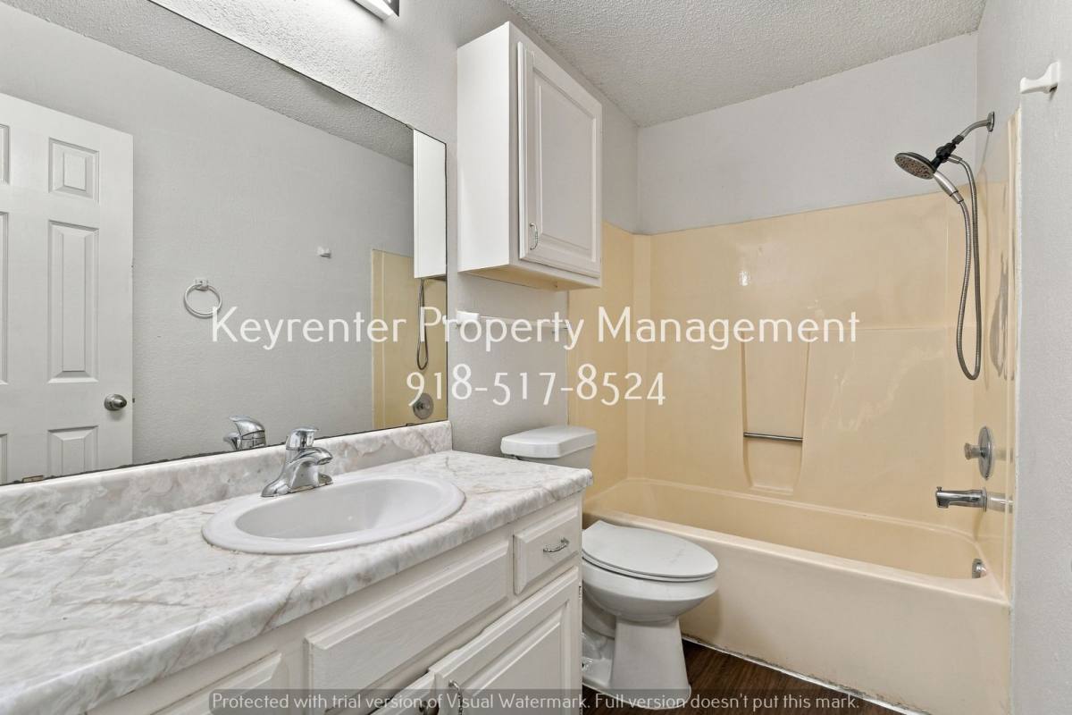 House for rent at 2911 S 121st E Ave, Tulsa, OK 74129