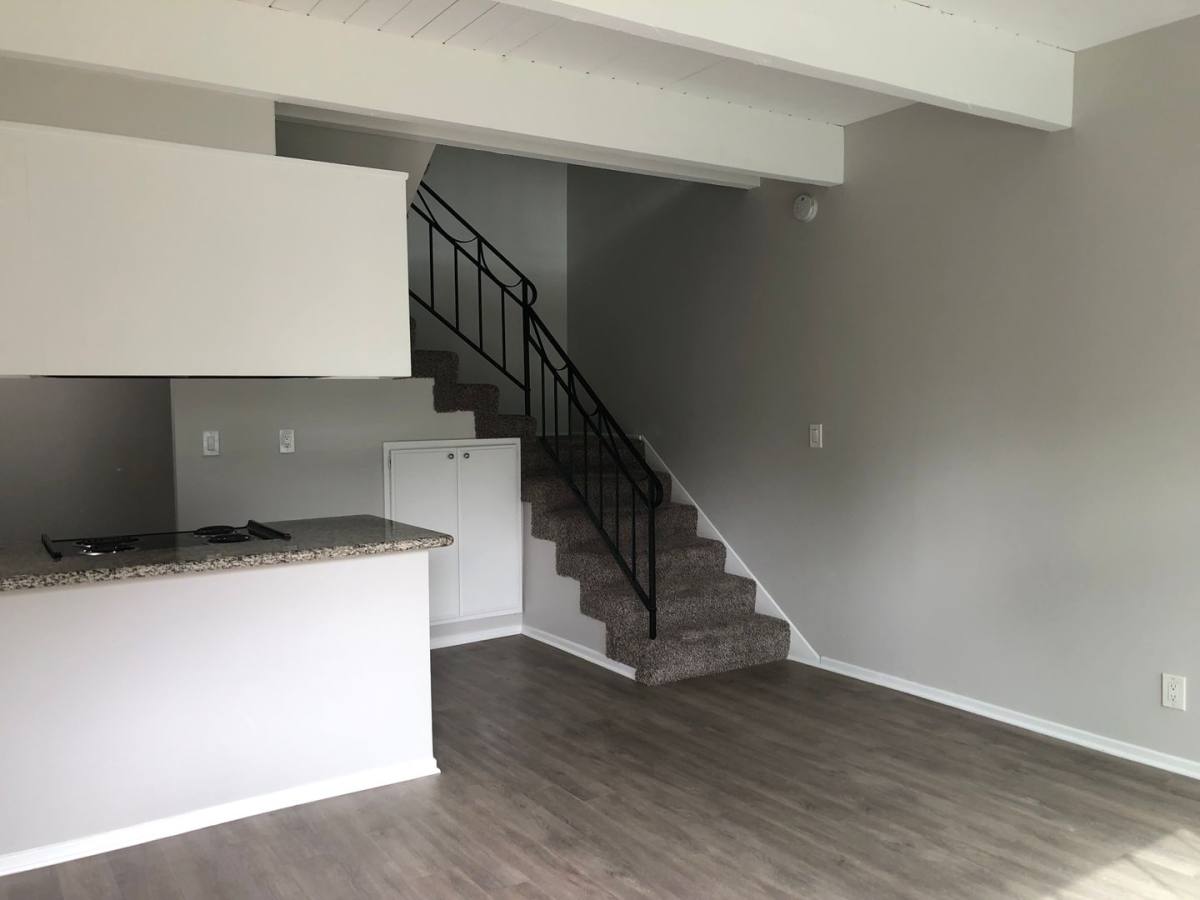 Apartment for rent at 2121 W Palmyra Ave, Orange, CA 92868