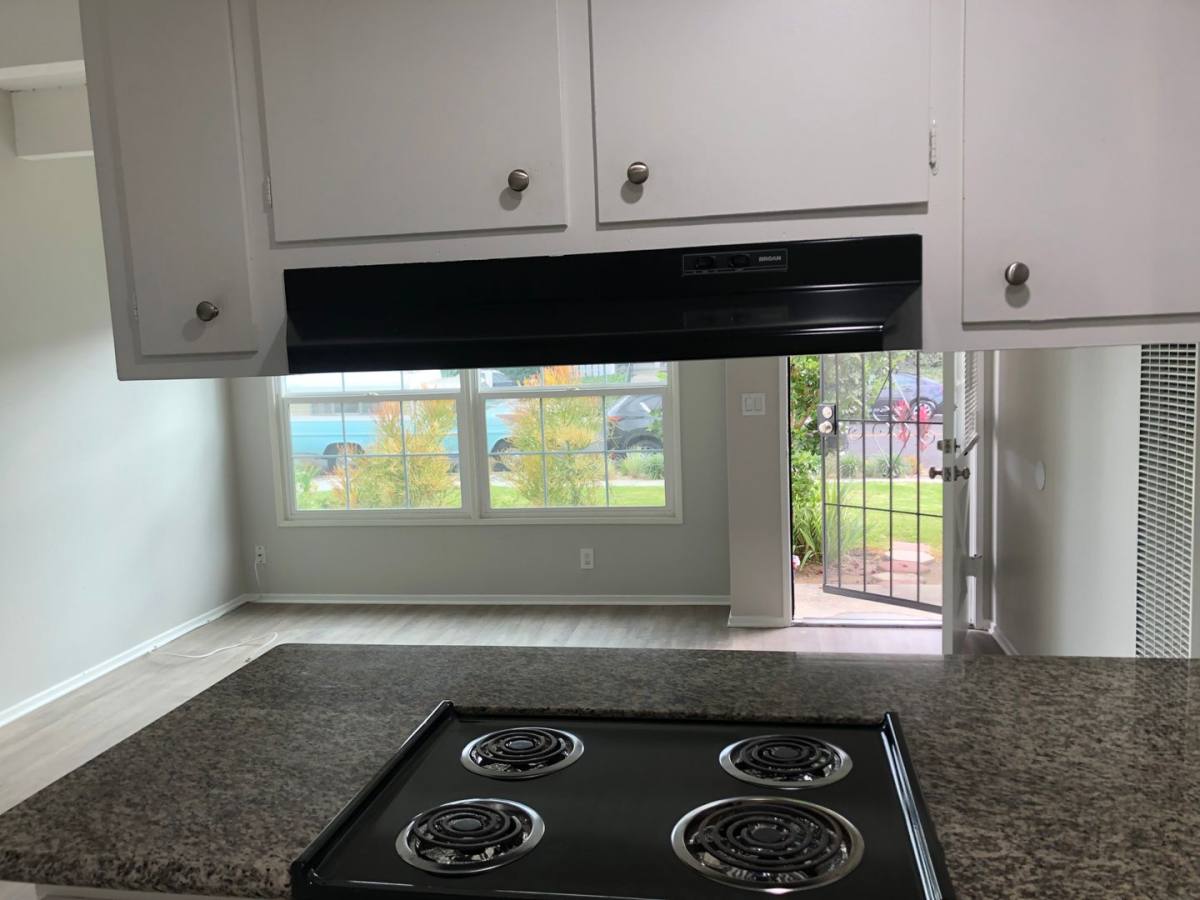 Apartment for rent at 2121 W Palmyra Ave, Orange, CA 92868