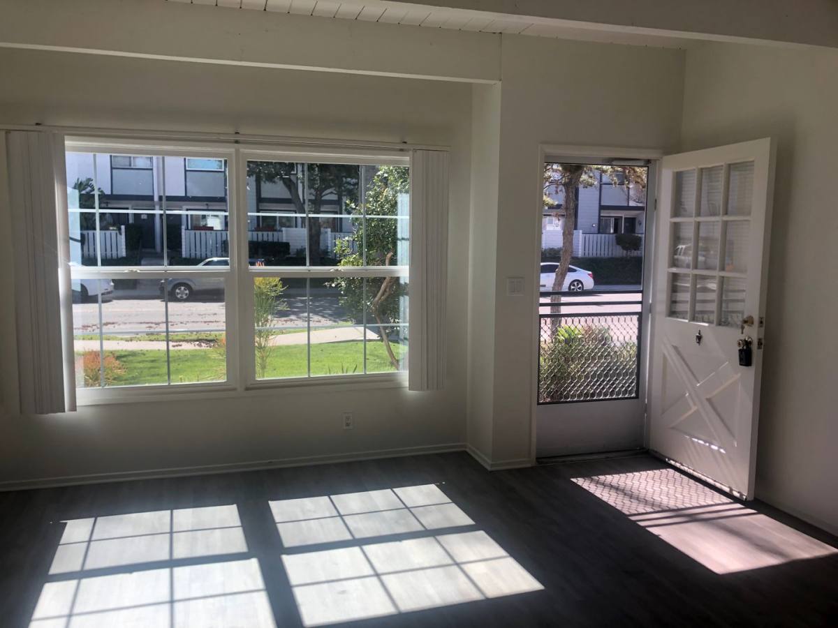 Apartment for rent at 2121 W Palmyra Ave, Orange, CA 92868